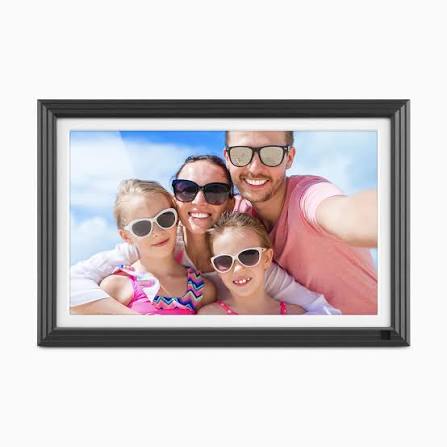 Aluratek - 10" IPS LCD Wi-Fi Touchscreen Digital Photo Frame - Black